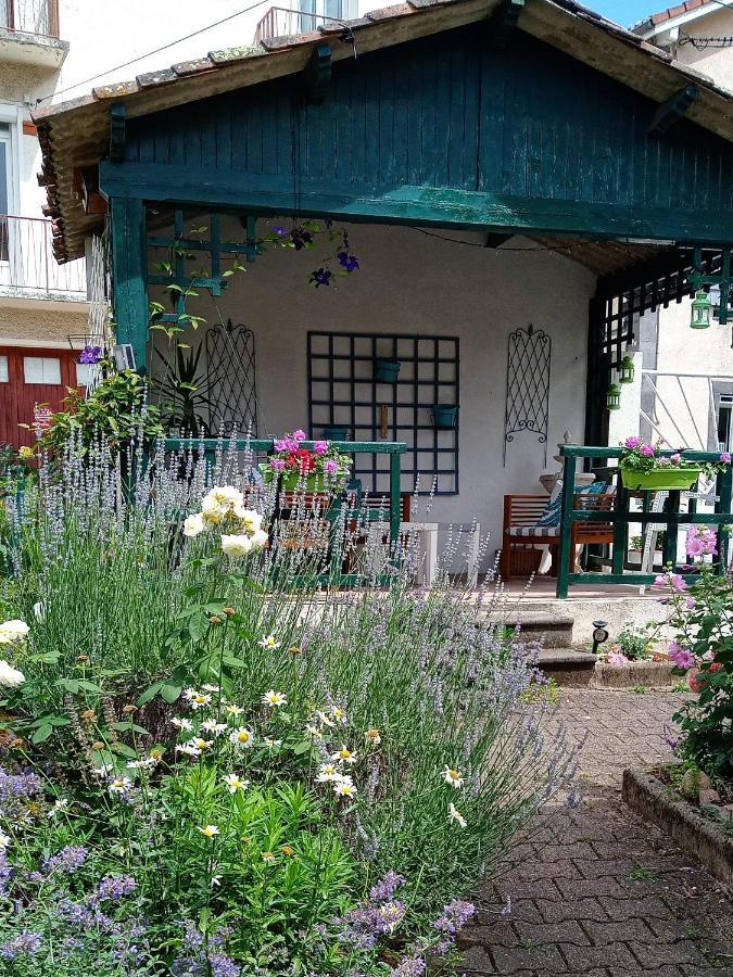 Les Chenes Chambres D'Hote Châtel-Guyon Kültér fotó